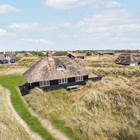 3 Bedroom Gorgeous In * Blåvand