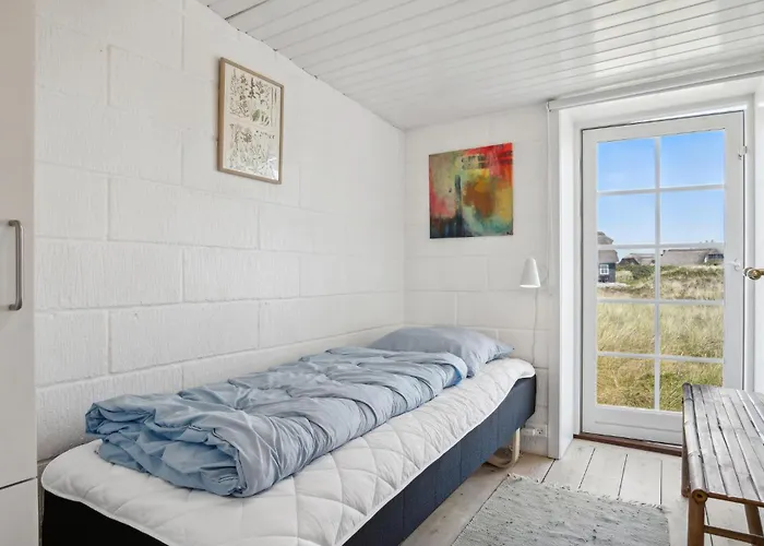 3 Bedroom Gorgeous In Дом отдыха